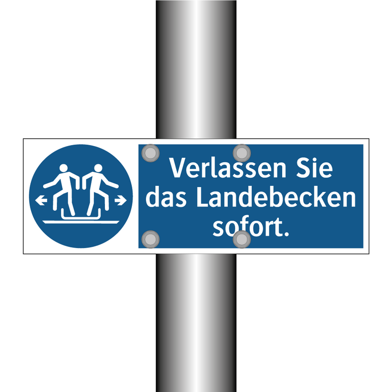Verlassen Sie das Landebecken sofort.