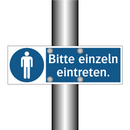 Bitte einzeln eintreten.