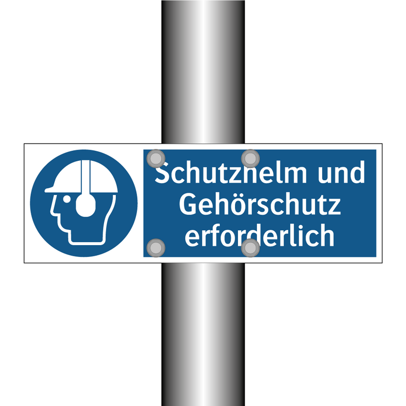Schutzhelm und Gehörschutz erforderlich