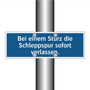 Bei einem Sturz die Schleppspur sofort verlassen.