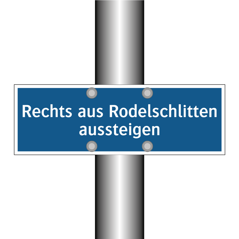 Rechts aus Rodelschlitten aussteigen