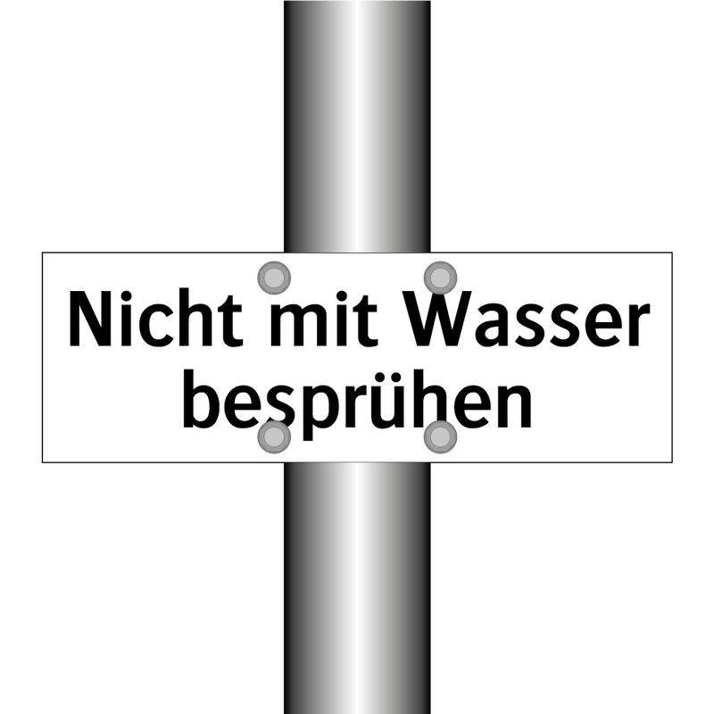Nicht mit Wasser besprühen