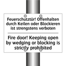 Feuerschutztür! Offenhalten durch /.../ - Fire door! Keeping open by wedging /.../