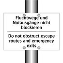 Fluchtwege und Notausgänge nicht /.../ - Do not obstruct escape routes /.../
