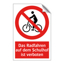 Das Radfahren auf dem Schulhof ist verboten