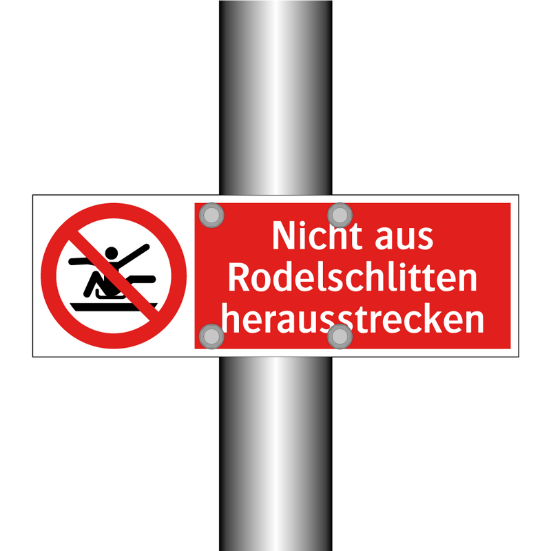 Nicht aus Rodelschlitten herausstrecken