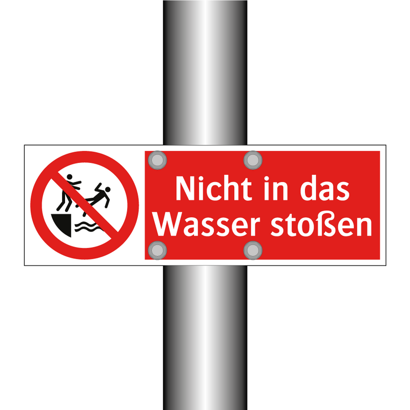 Nicht in das Wasser stoßen