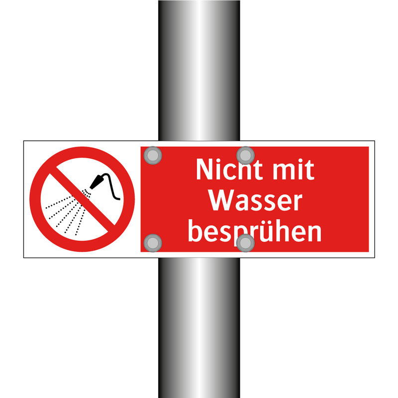 Nicht mit Wasser besprühen