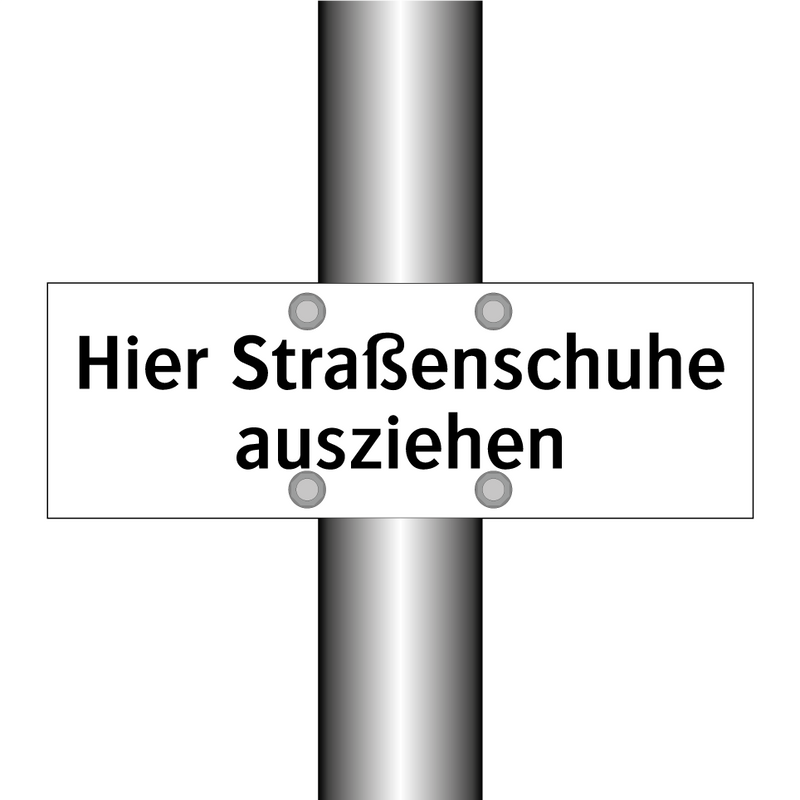 Hier Straßenschuhe ausziehen