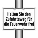 Halten Sie den Zufahrtsweg für die Feuerwehr frei