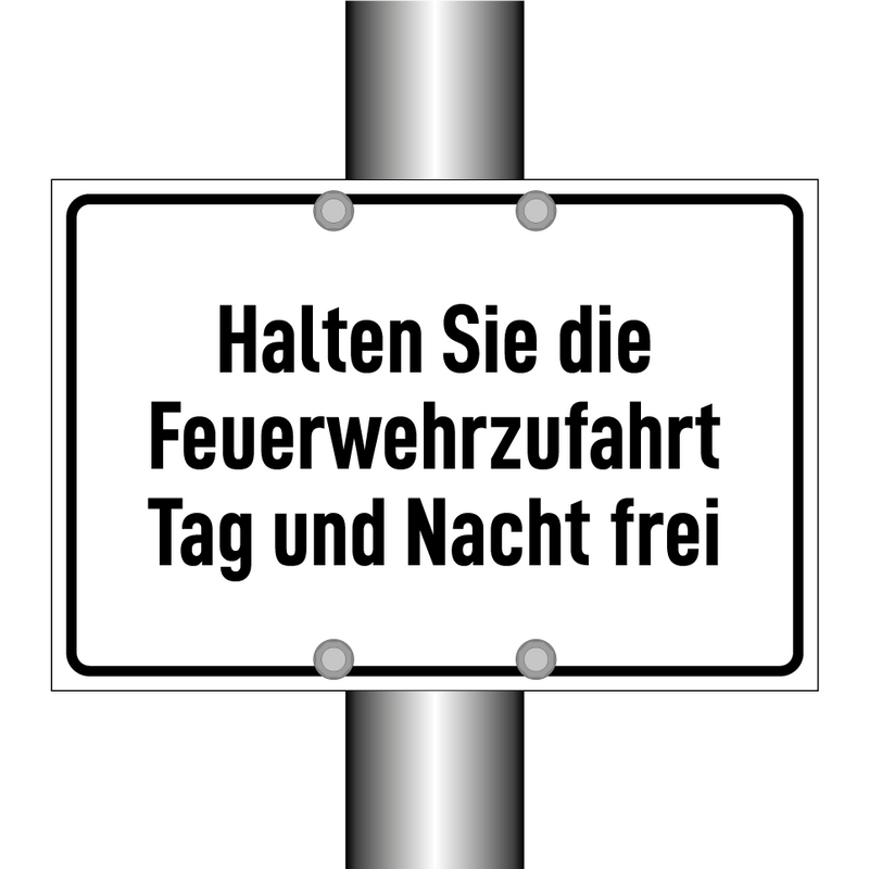 Halten Sie die Feuerwehrzufahrt Tag und Nacht frei