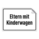 Eltern mit Kinderwagen