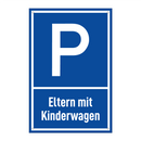 Eltern mit Kinderwagen