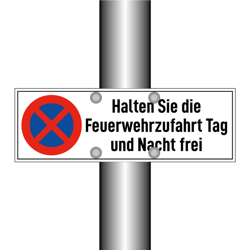 Halten Sie die Feuerwehrzufahrt Tag und Nacht frei