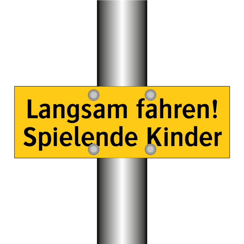 Langsam fahren! Spielende Kinder