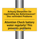 Achtung Überprüfen Sie regelmäßig /.../ - Attention Check battery water /.../