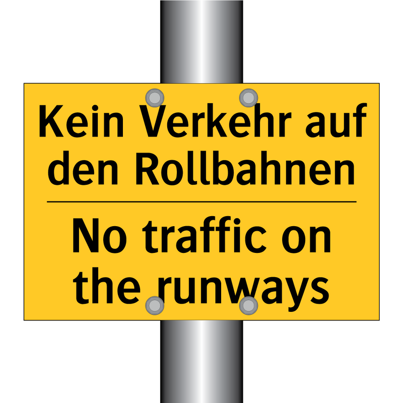 Kein Verkehr auf den Rollbahnen/.../ - No traffic on the runways