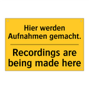 Hier werden Aufnahmen gemacht. - Recordings are being made here