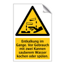 Entkalkung im Gange. Vor Gebrauch mit zwei Kannen sauberem Wasser kochen oder spülen.