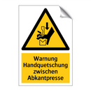 Warnung Handquetschung zwischen Abkantpresse